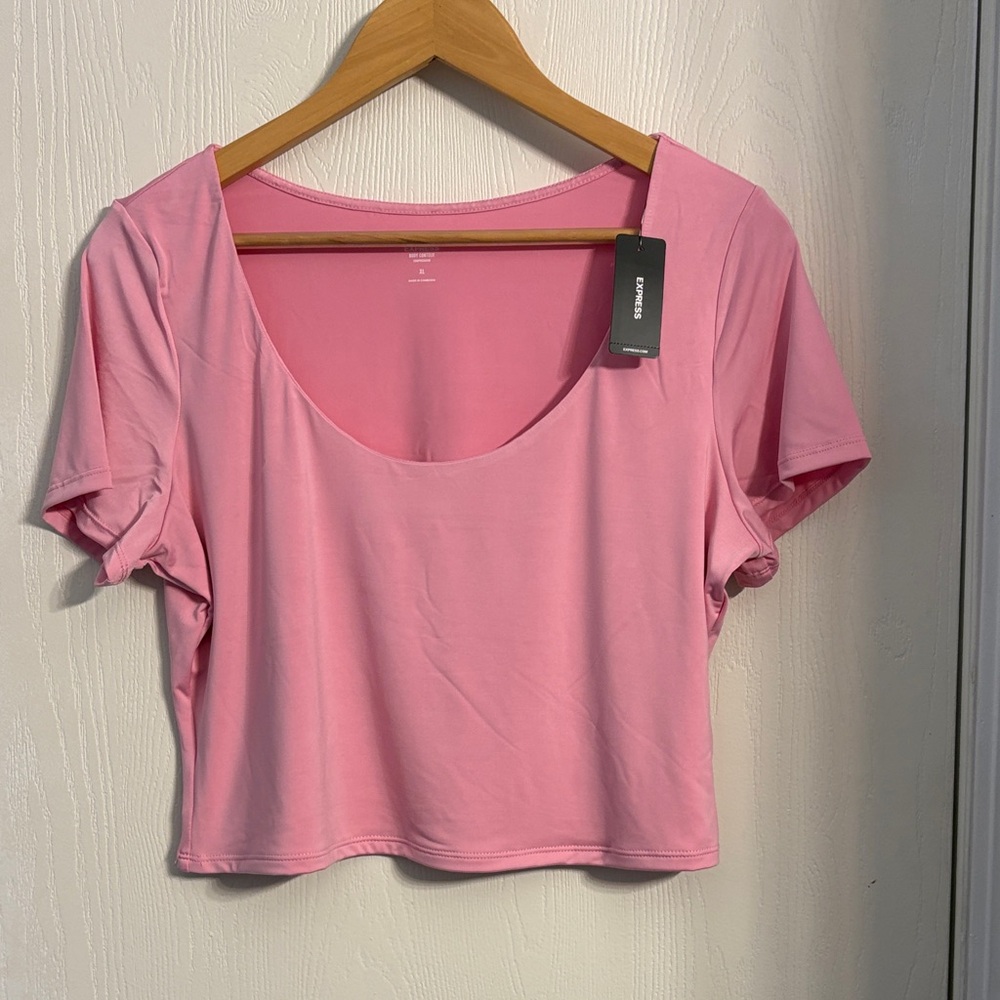 Express Pink Scoop Neck Short Sleeve Crop Top